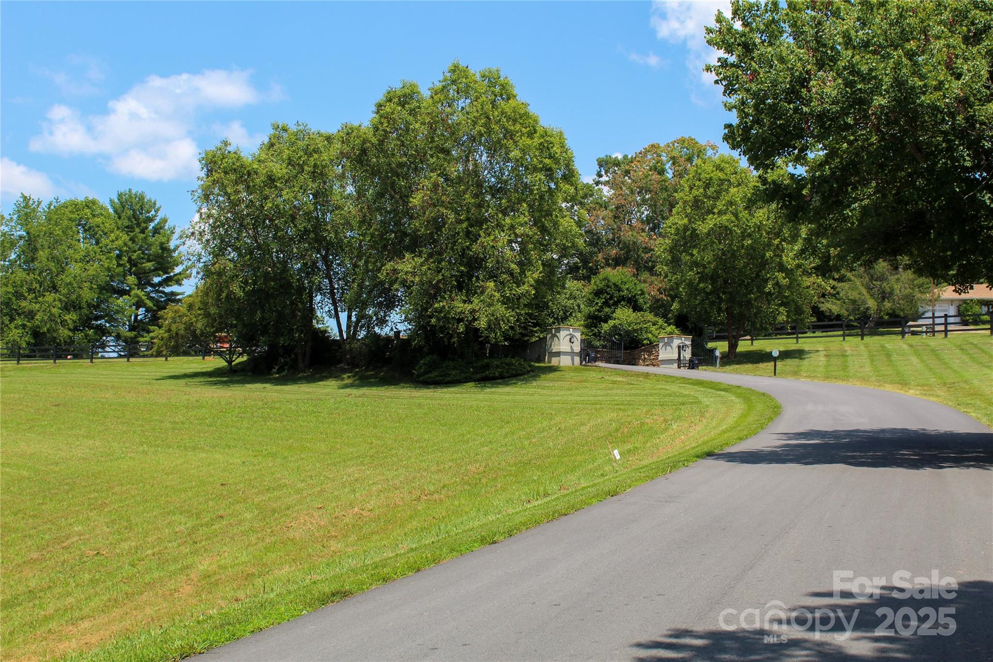 Settlers Cove - Land