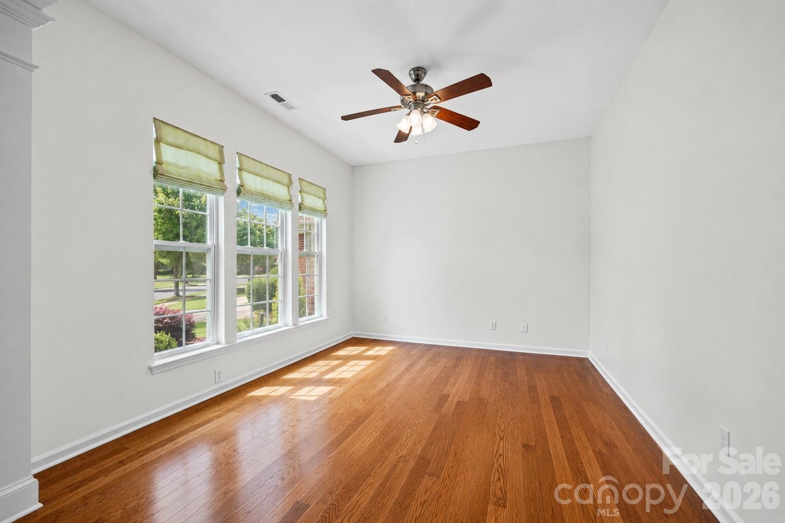 37421 Mandrake Court