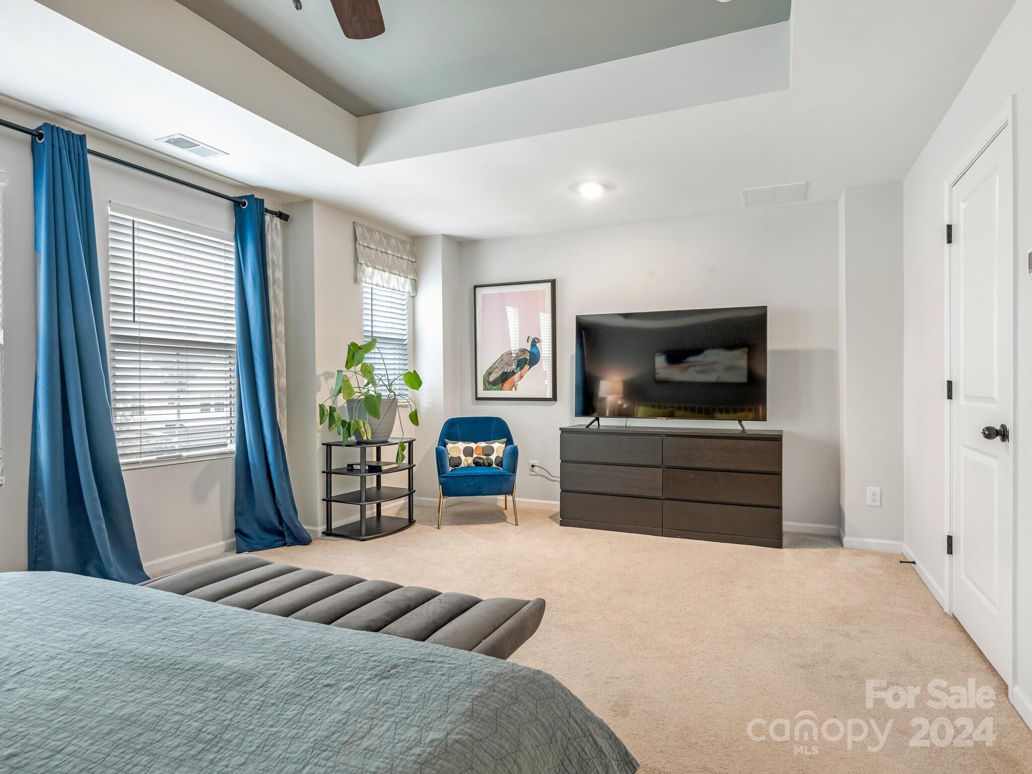Villa Heights - Residential