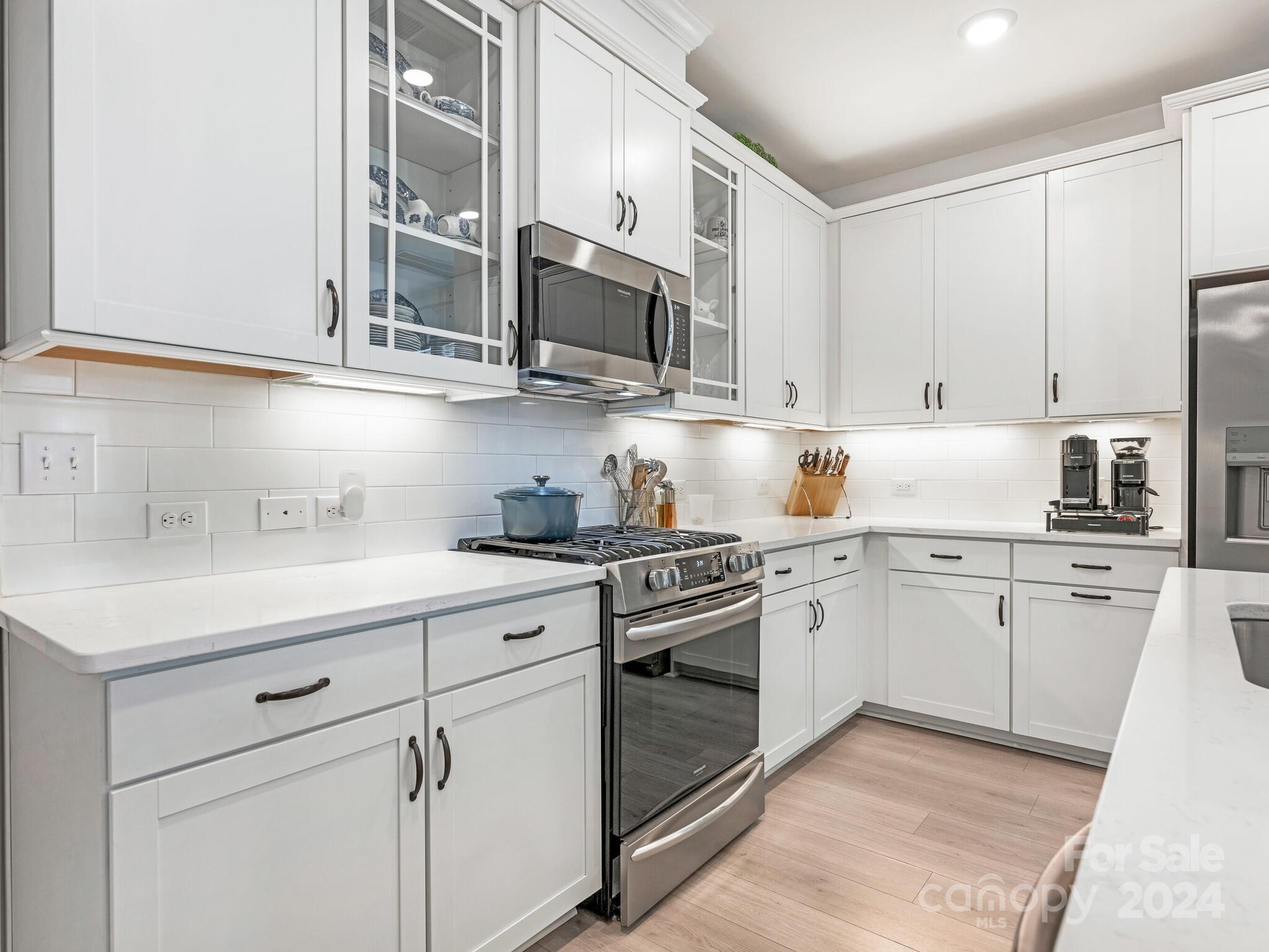 Villa Heights - Residential