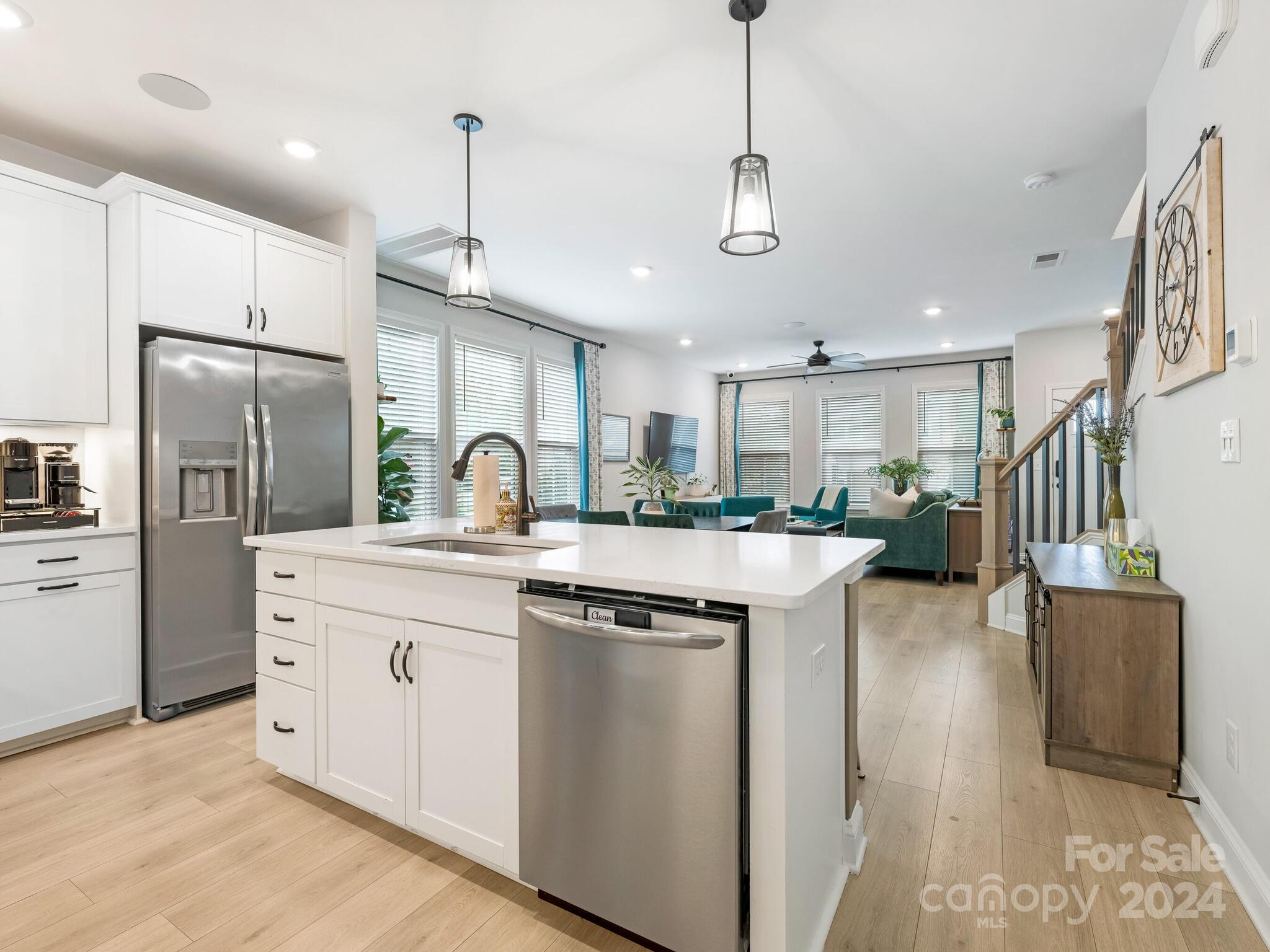 Villa Heights - Residential