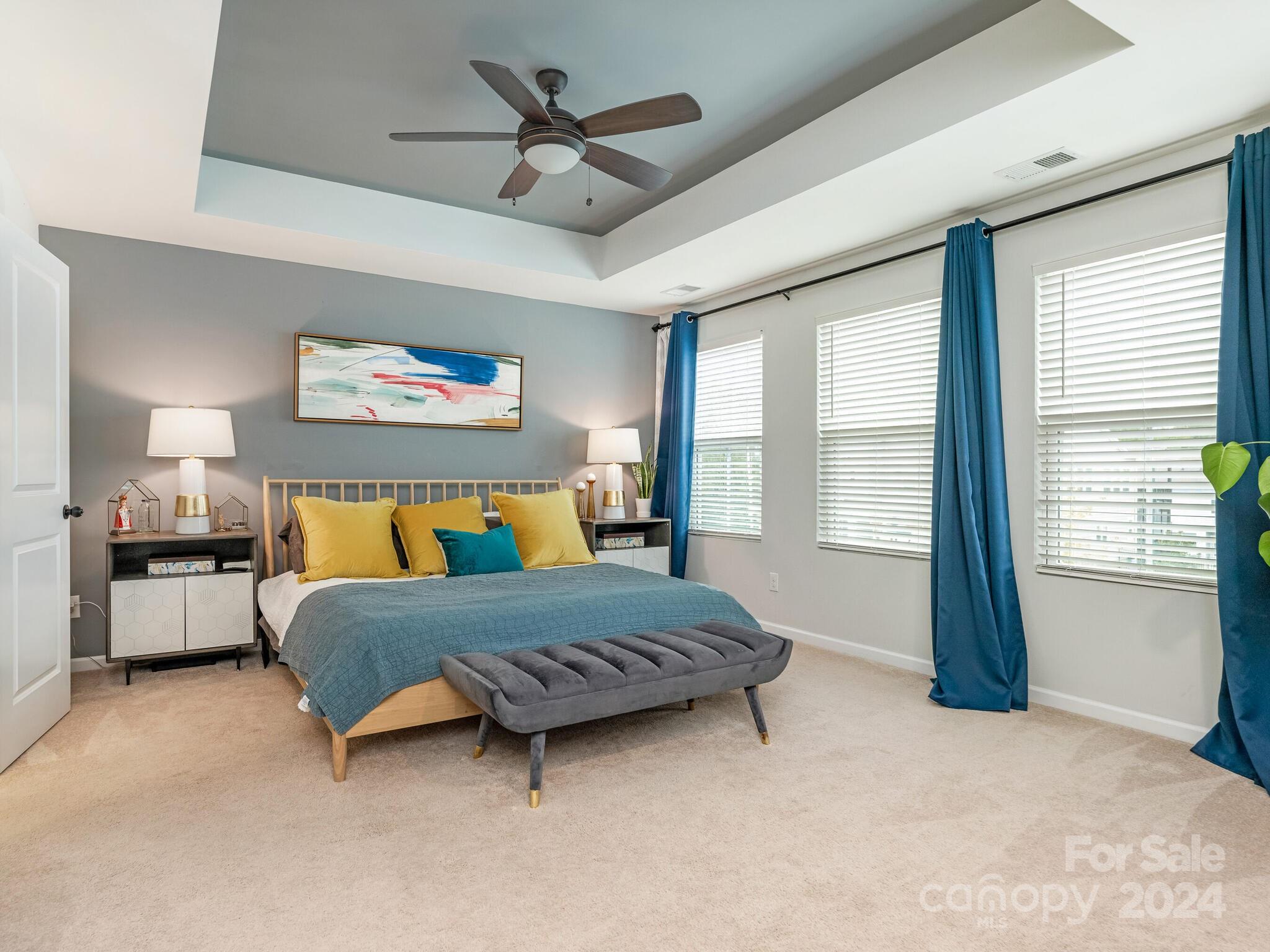 Villa Heights - Residential
