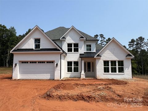 4622 Serenity Woods Court Charlotte NC 28216