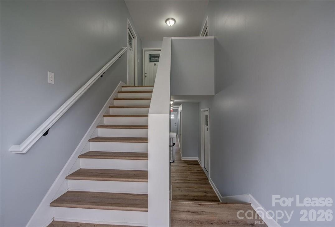 1024 Avondale Road 5