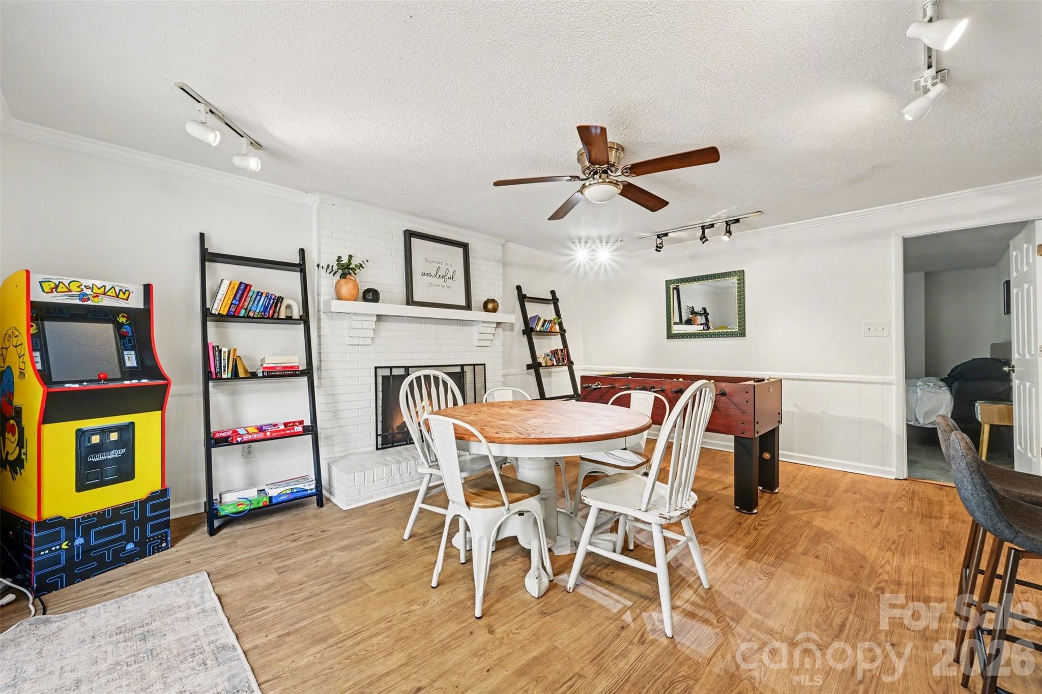 Sardis Oaks - Residential