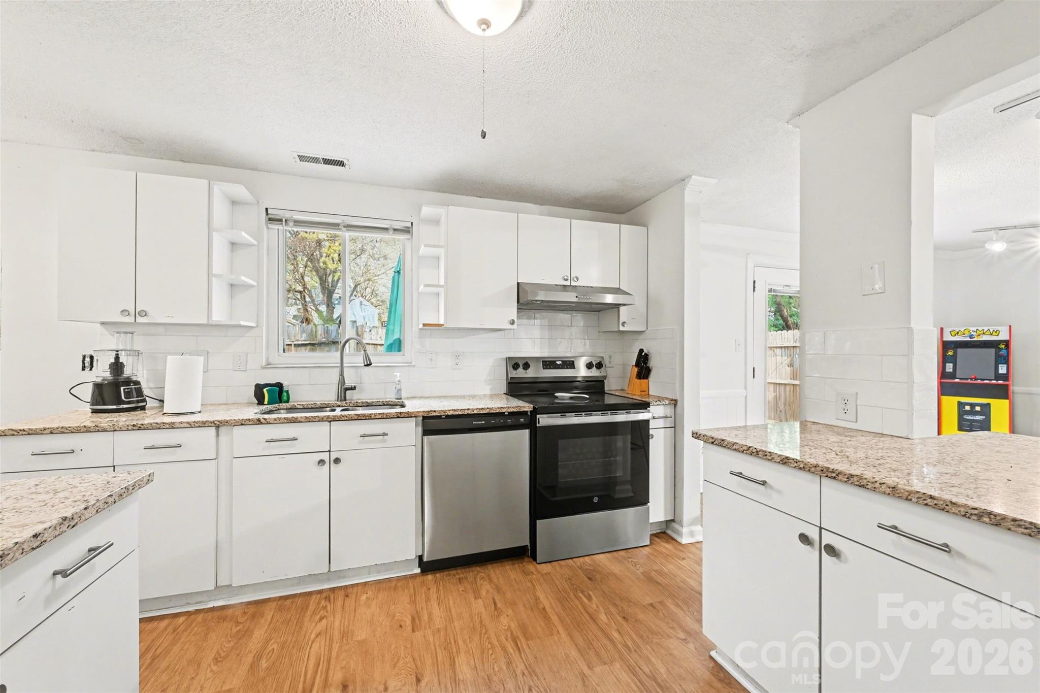 Sardis Oaks - Residential