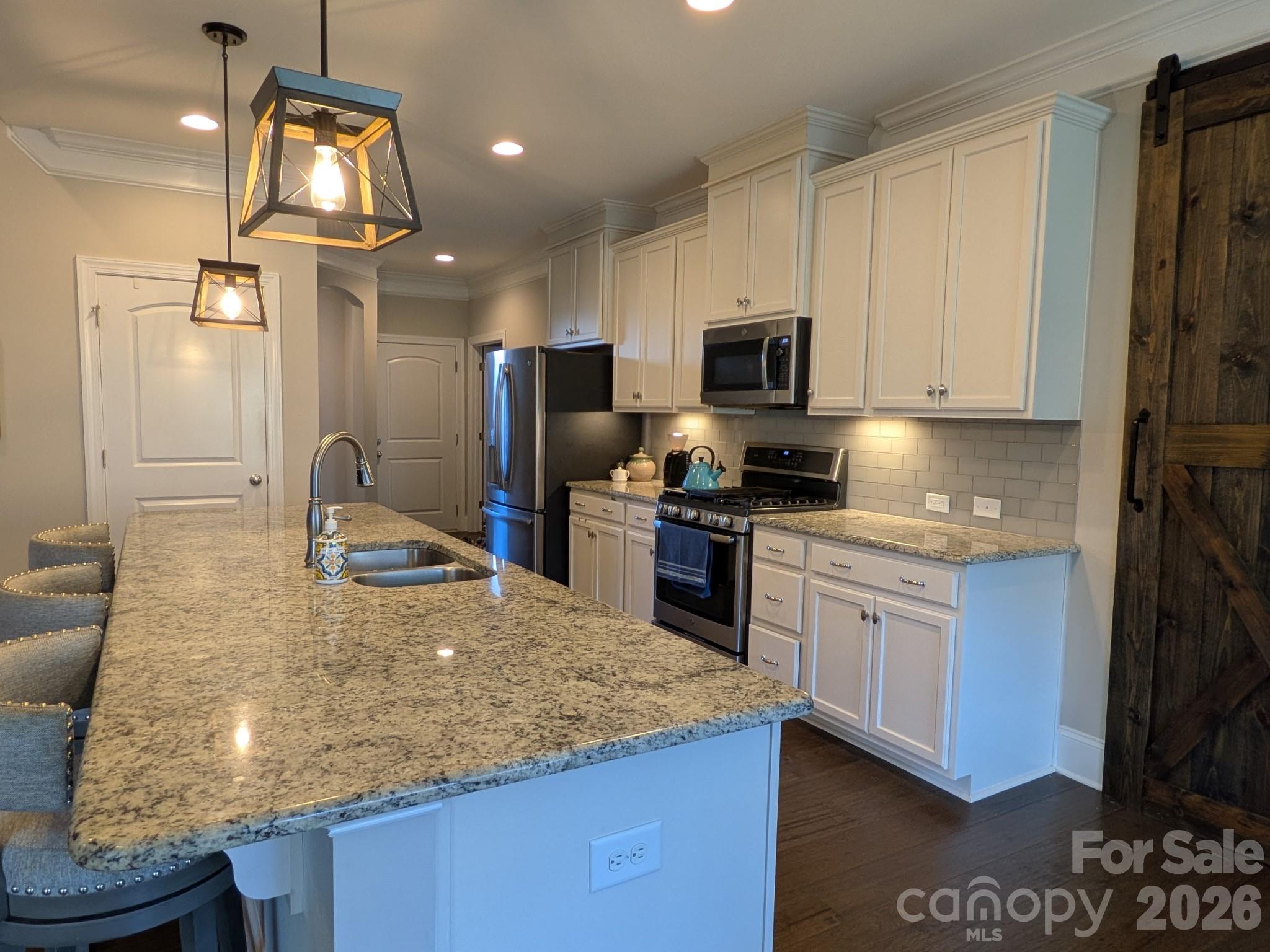 10885 Greenvale Drive