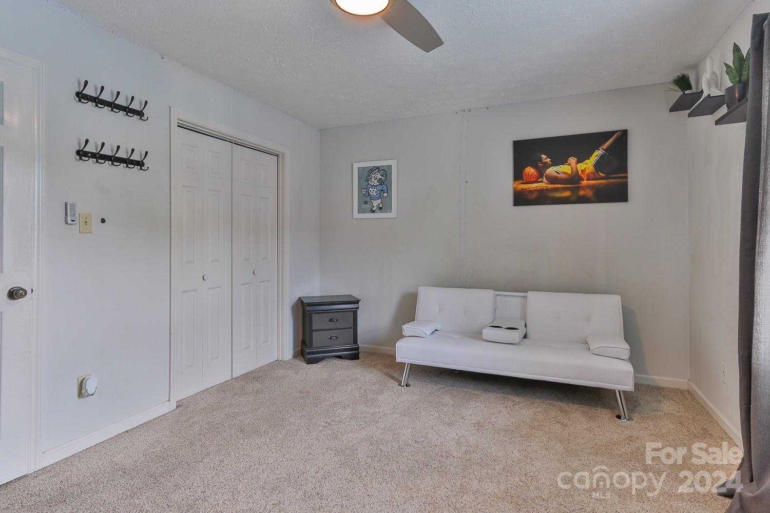 Tara Woods - Residential