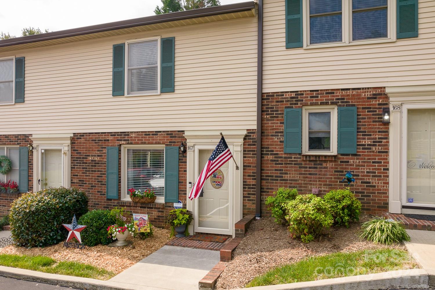 Tara Woods - Residential