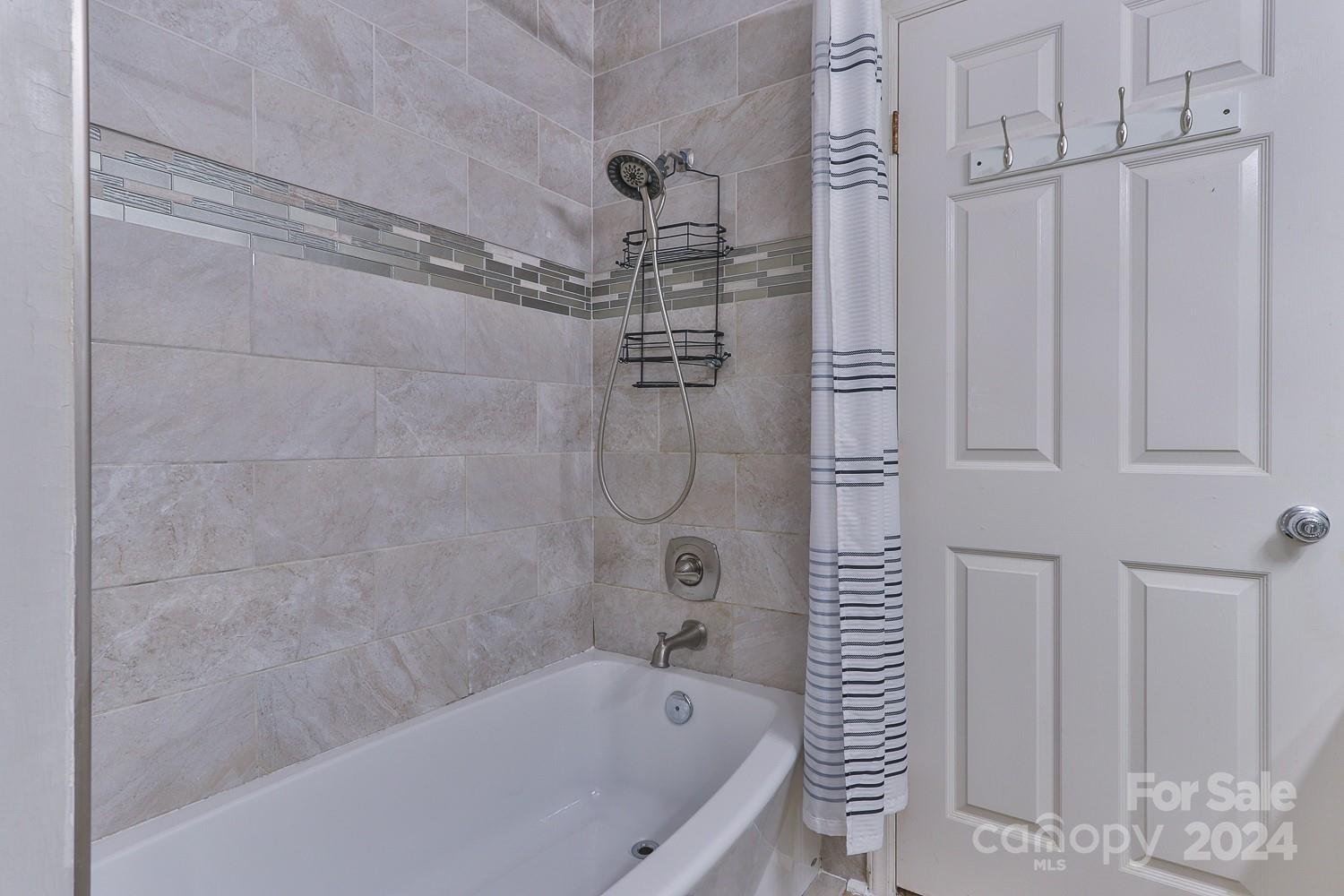 Tara Woods - Residential