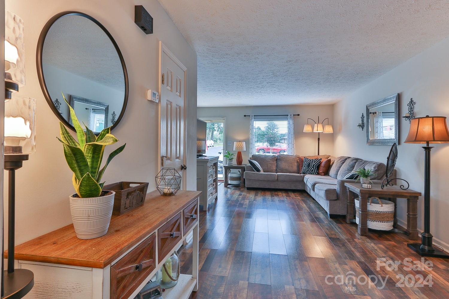 Tara Woods - Residential