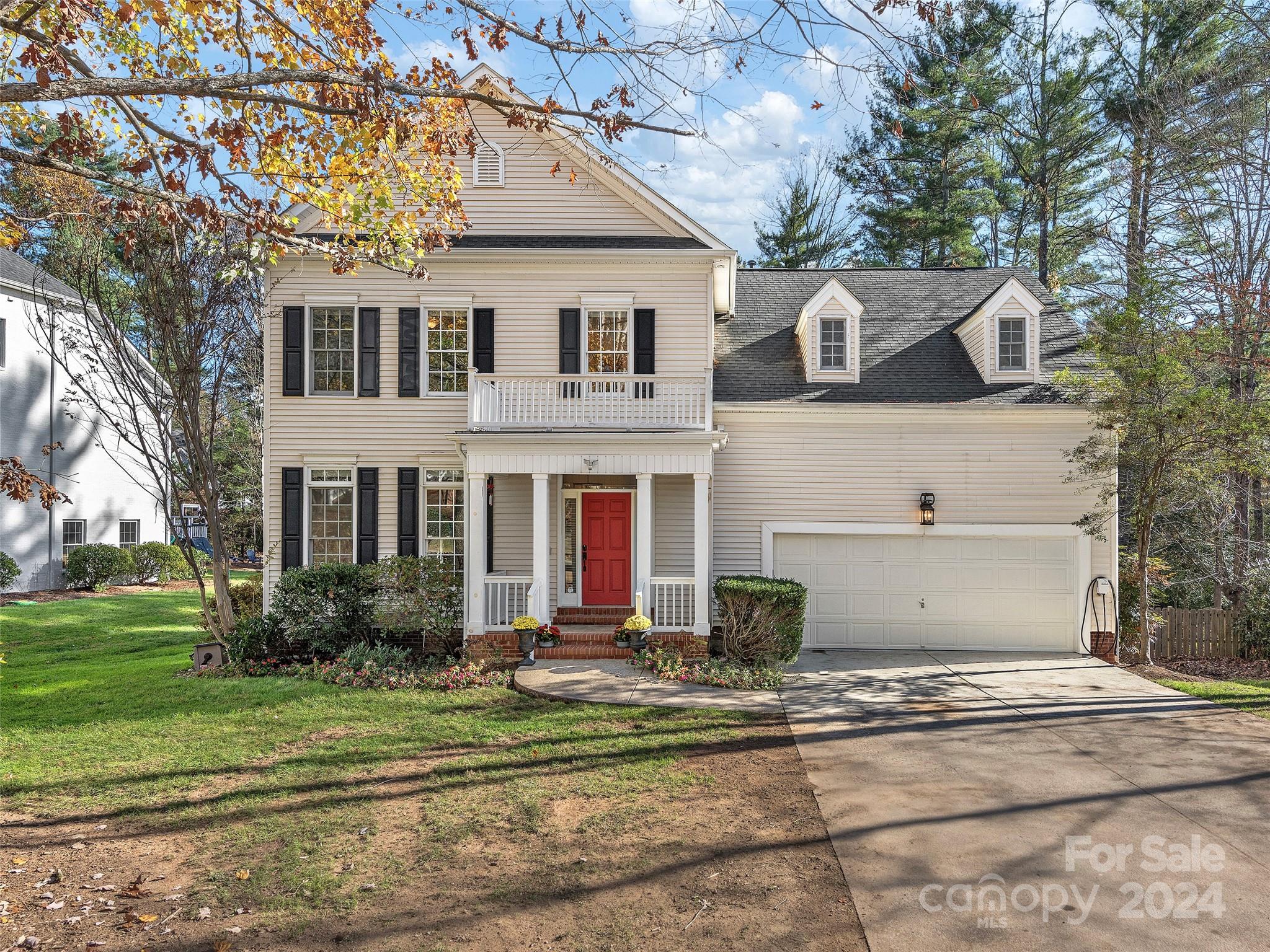 906 Woodvine Road
