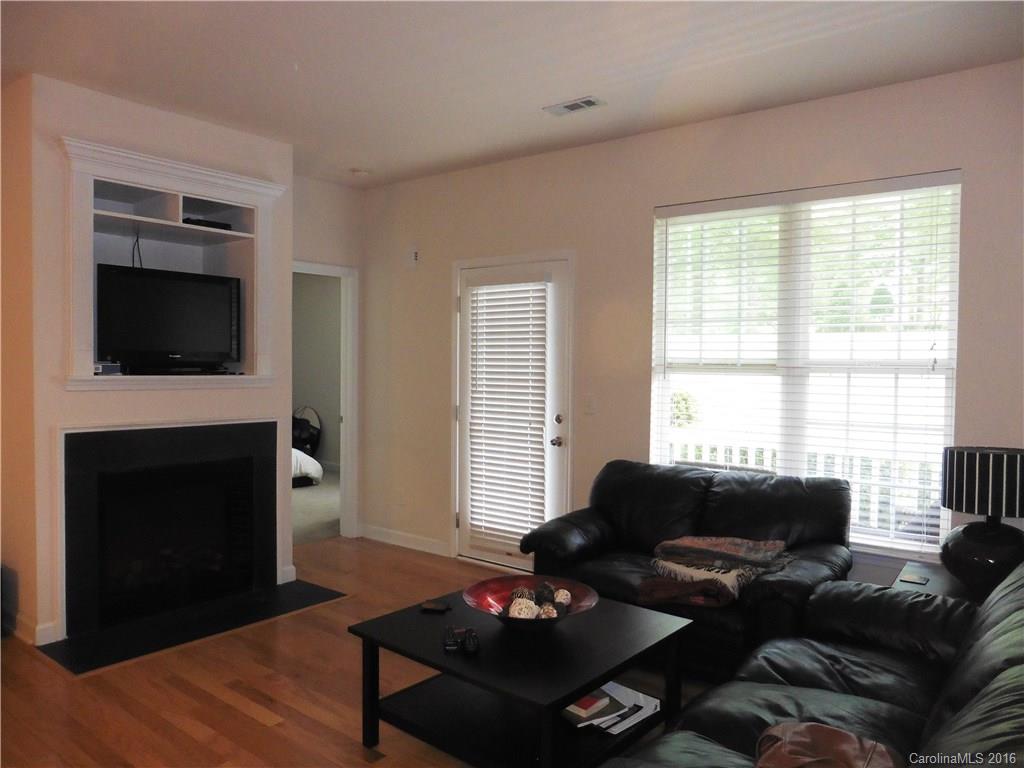 Oakhurst - Residential