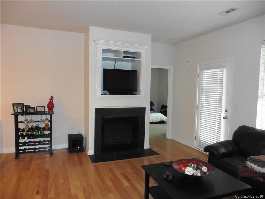 Oakhurst - Residential