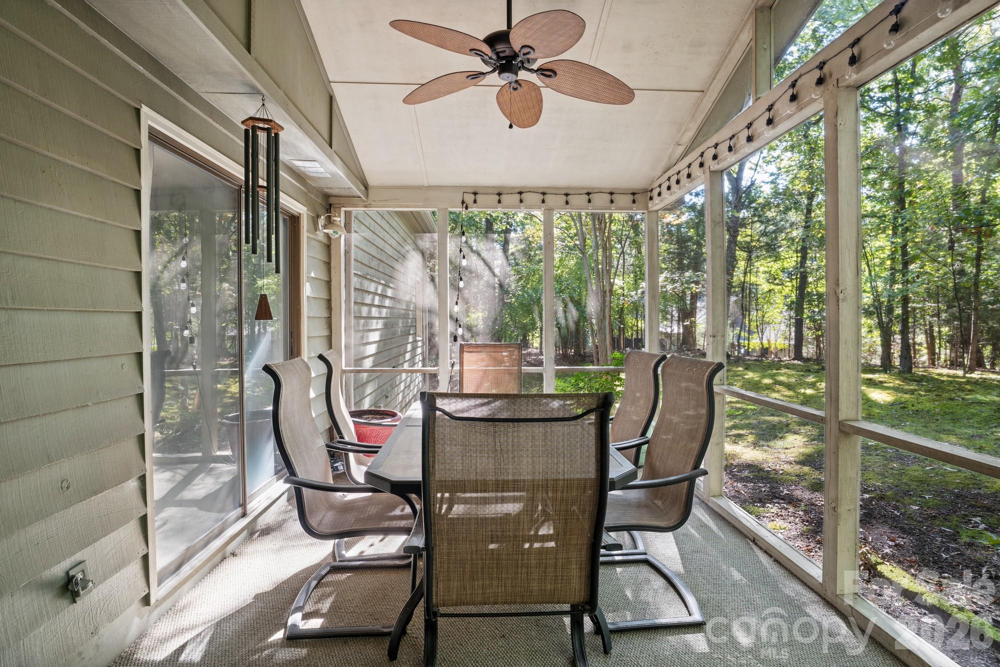 16 Woodvine Lane