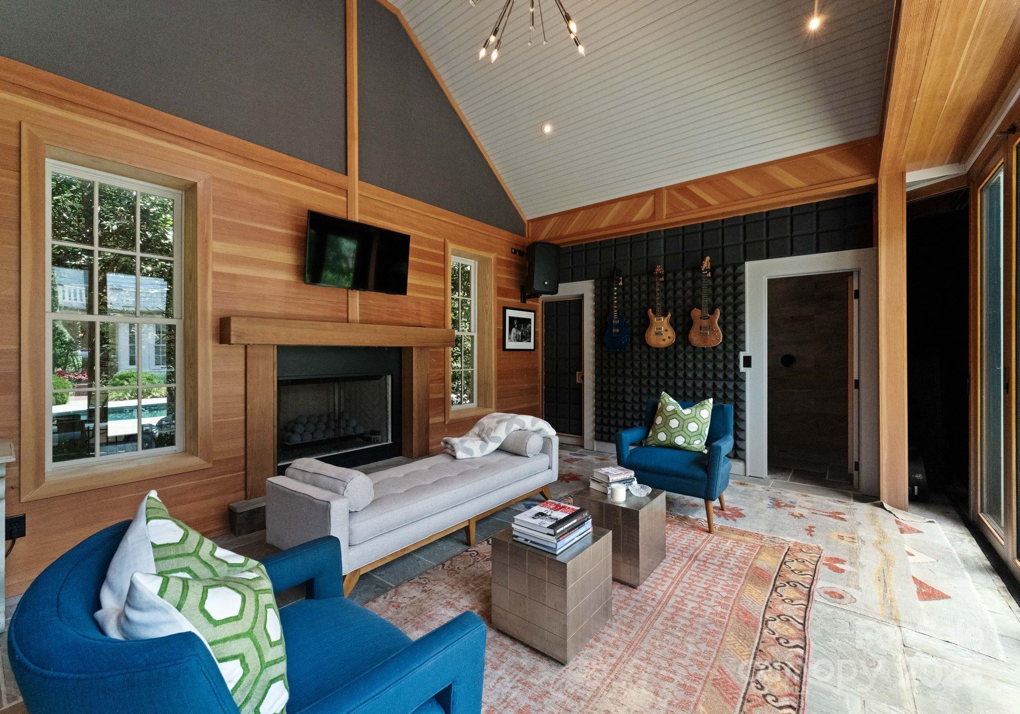 Myers Park - Residential