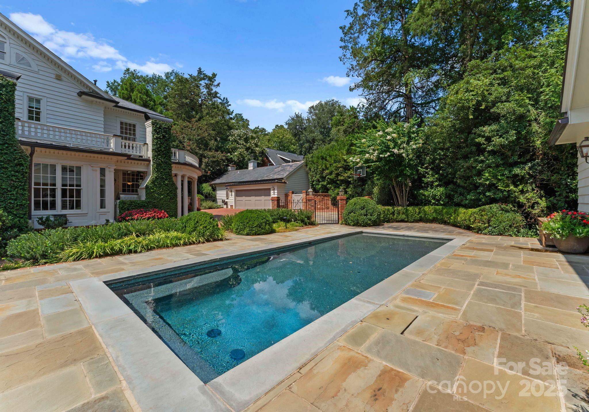 Myers Park - Residential