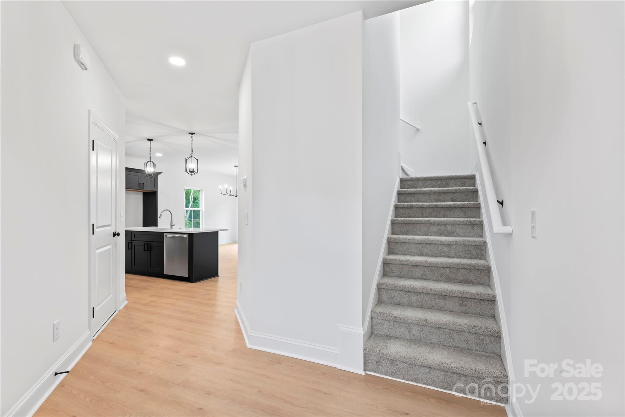 470 Contentment Court 14