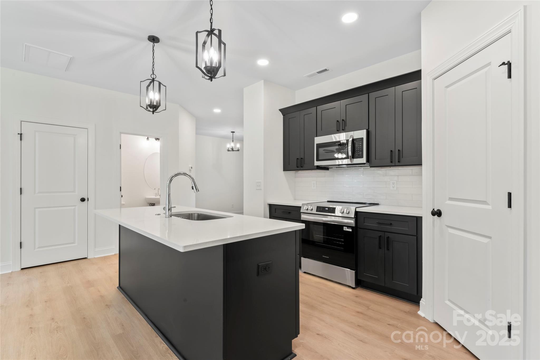 470 Contentment Court 14