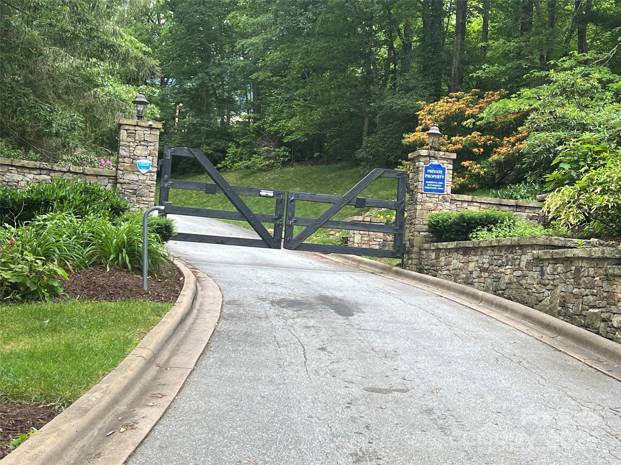 4642 Bearwallow Mountain Road 115
