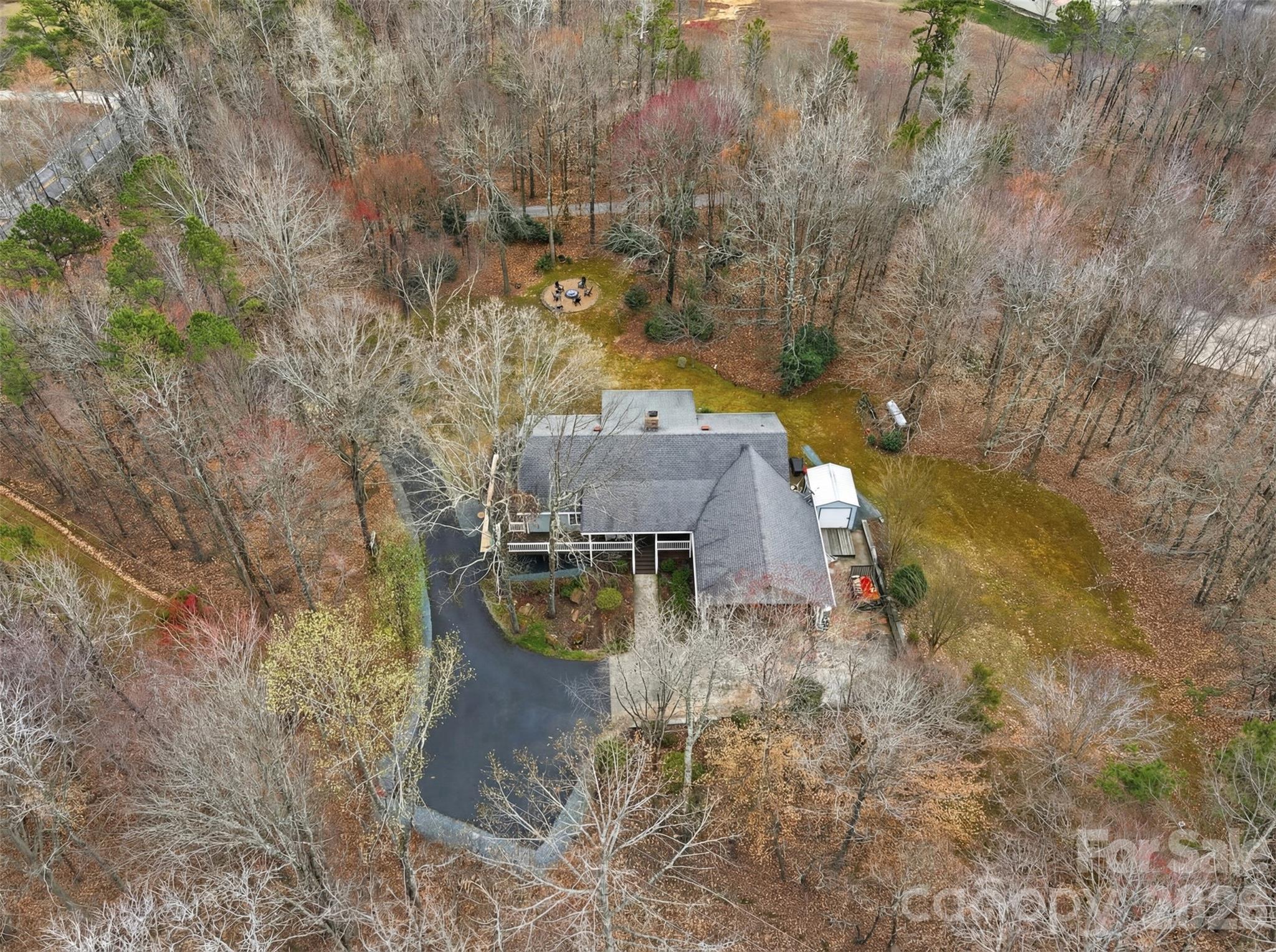 2614 Forest Lawn Drive