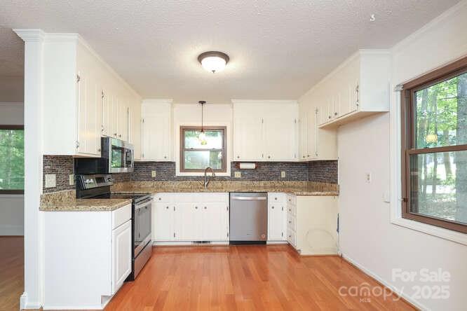 Lakehaven Estates - Residential