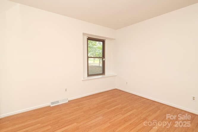 Lakehaven Estates - Residential