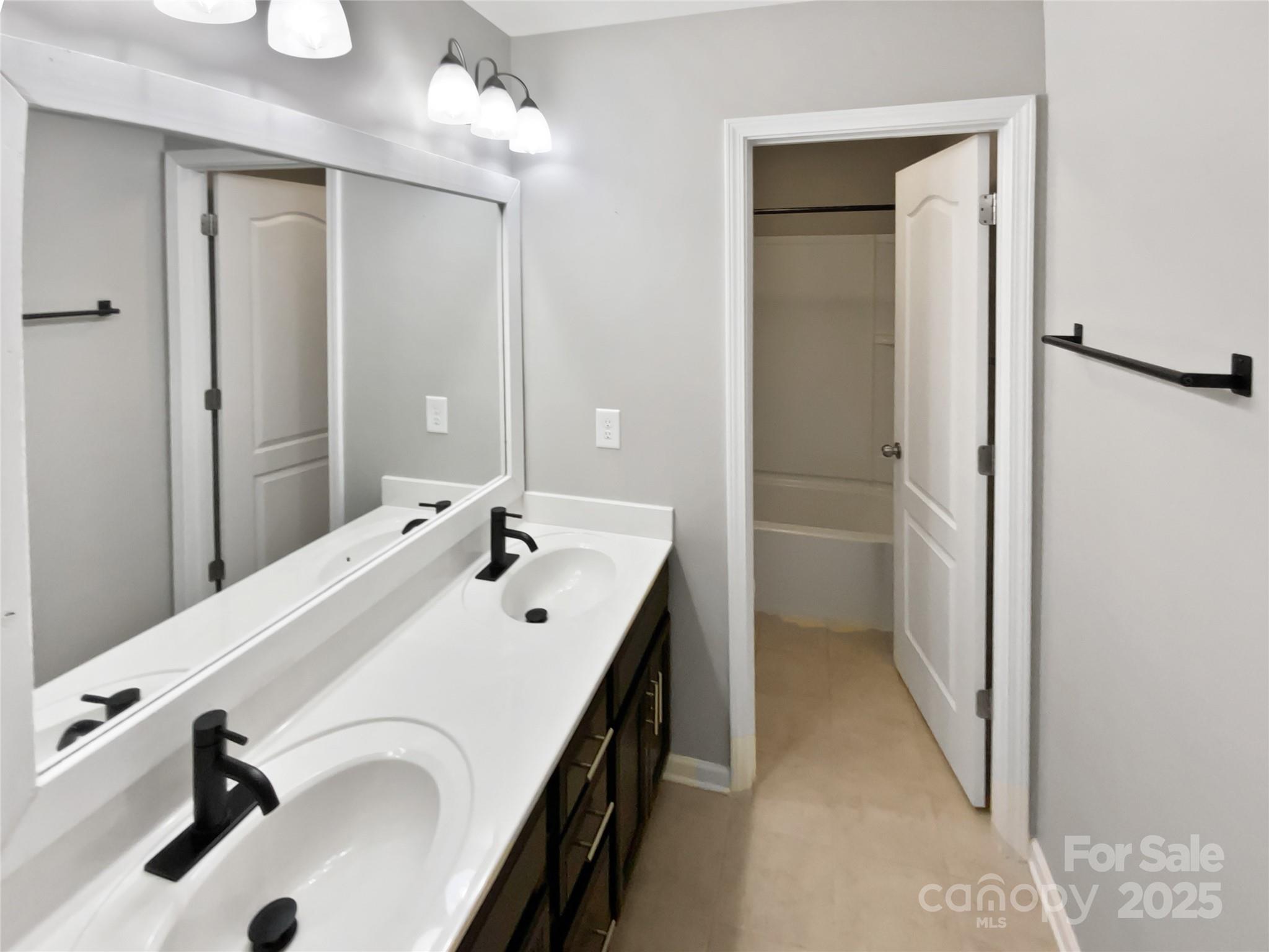 Carolina Reserve - Residential