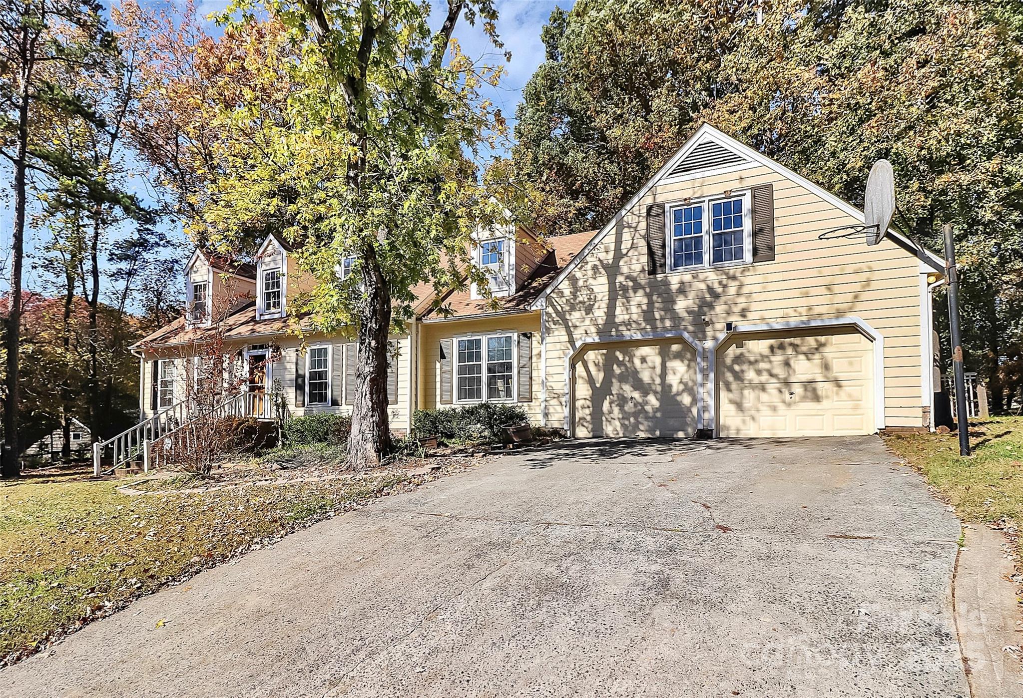 5815 Chapel Creek Court