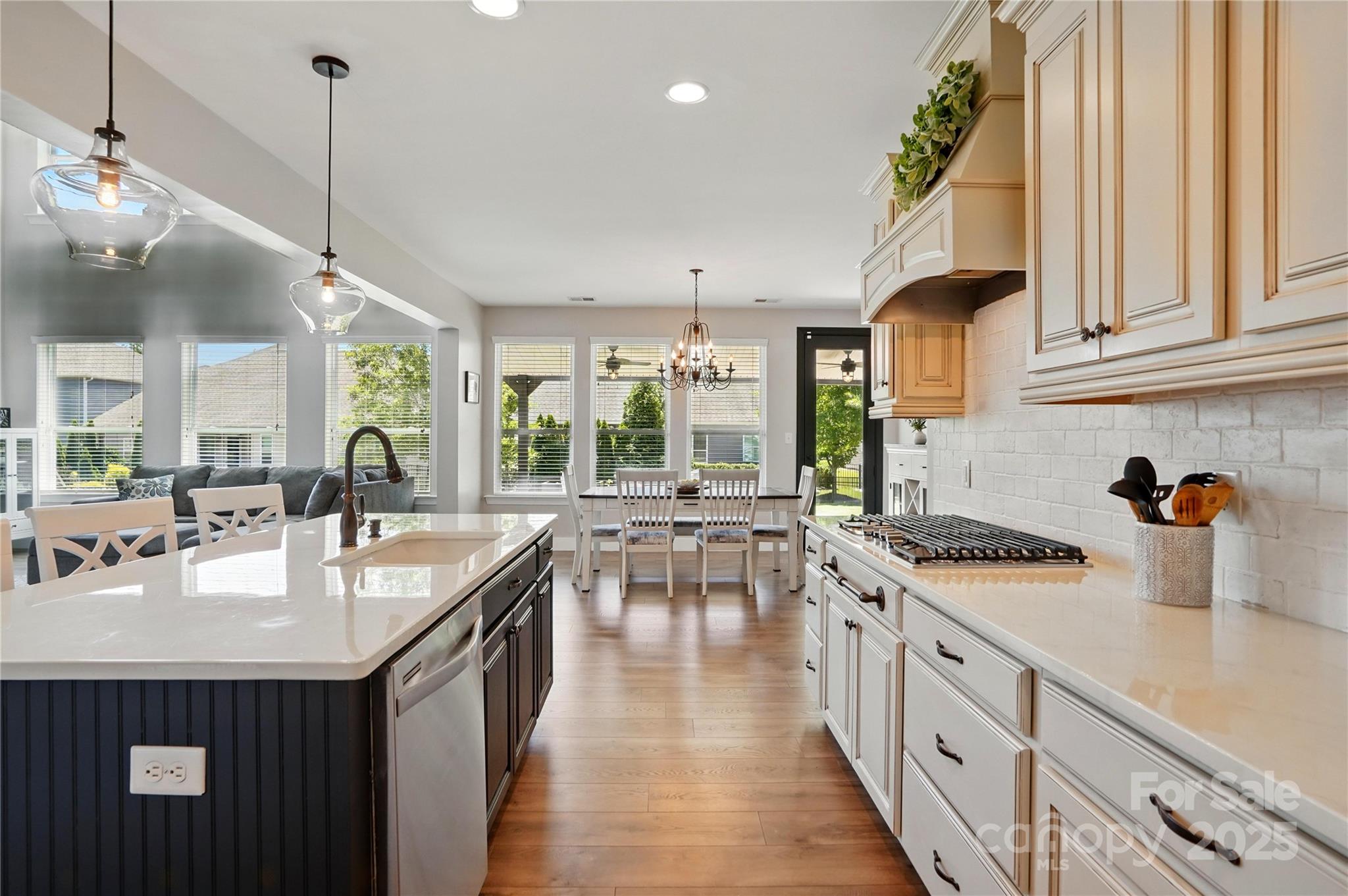 Kings Grove - Residential