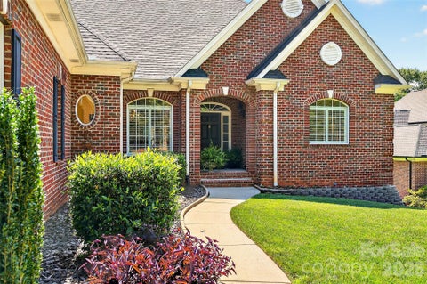 Photo of 3574 Live Oaks Avenue, Terrell, NC 28682 (MLS # 4419653)