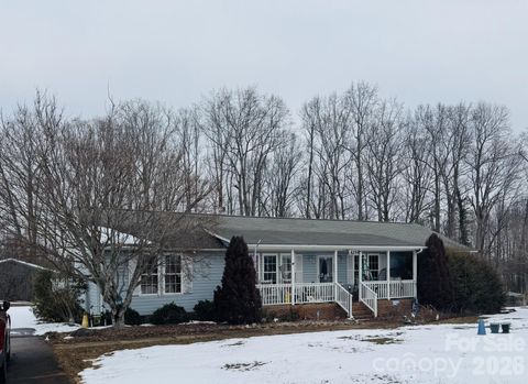 Photo of 415 Massey Deal Road, Statesville, NC 28625 (MLS # 4343836)