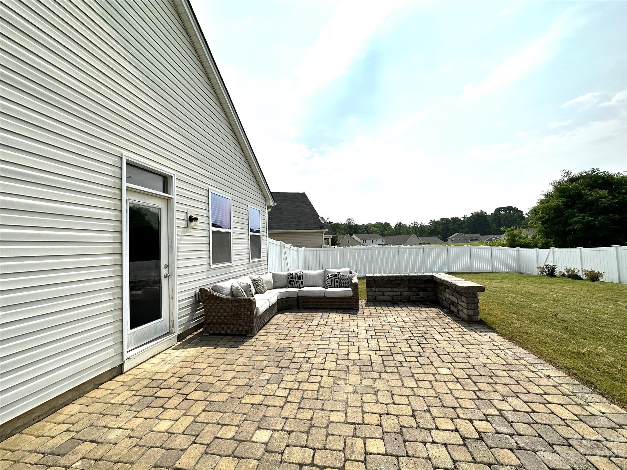 Meridale - Residential