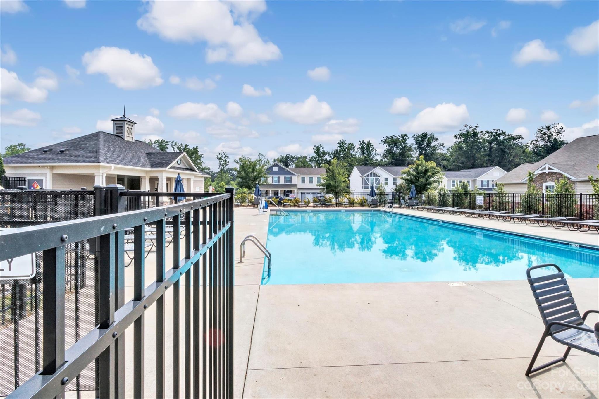 Meridale - Residential