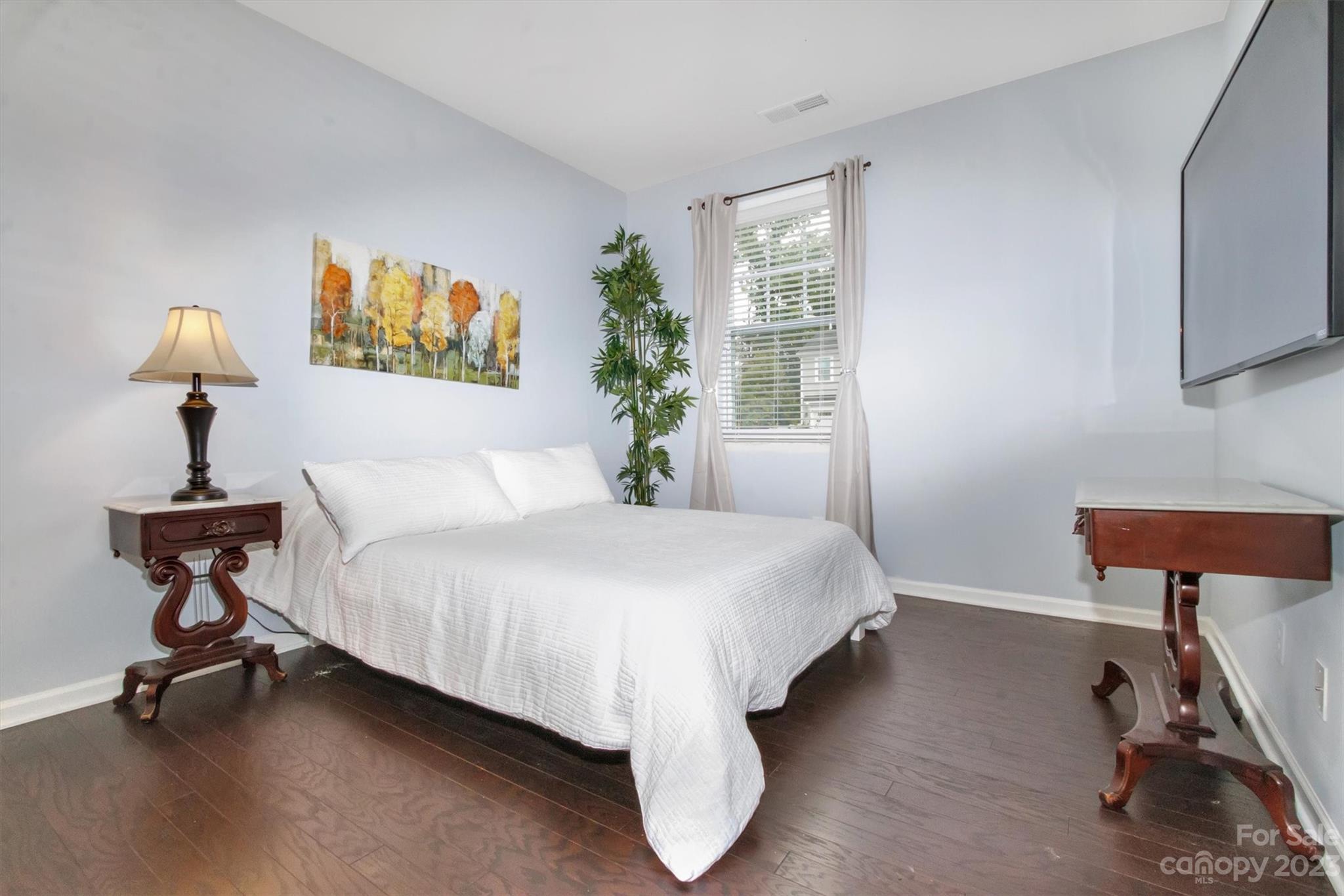 Meridale - Residential