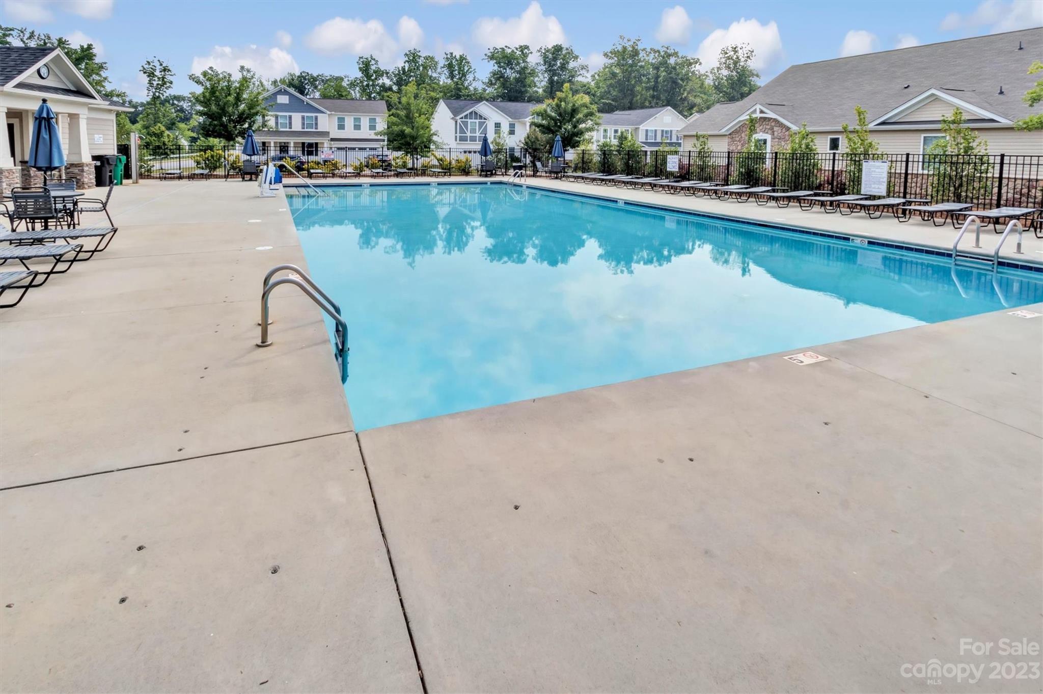 Meridale - Residential