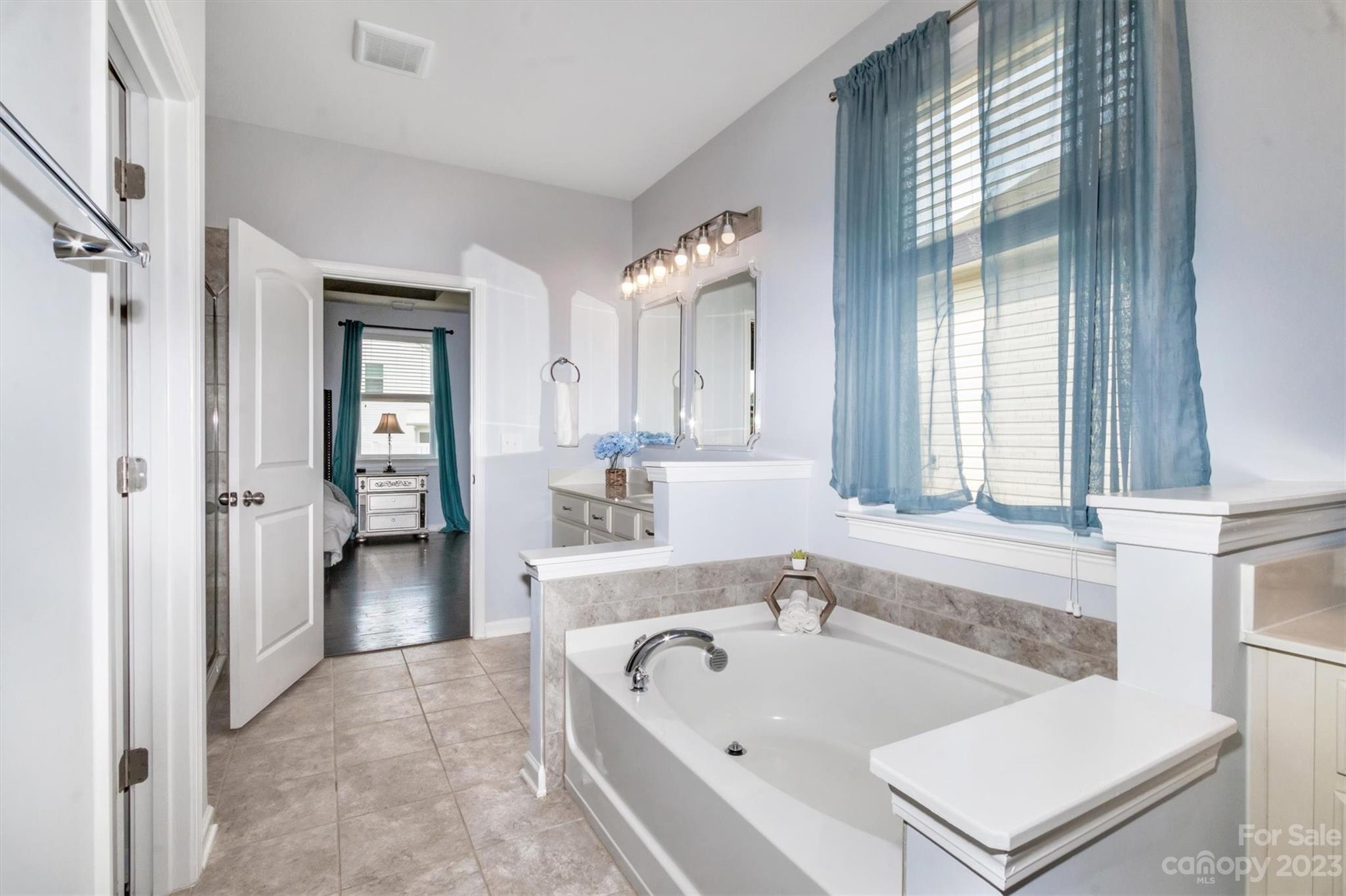 Meridale - Residential