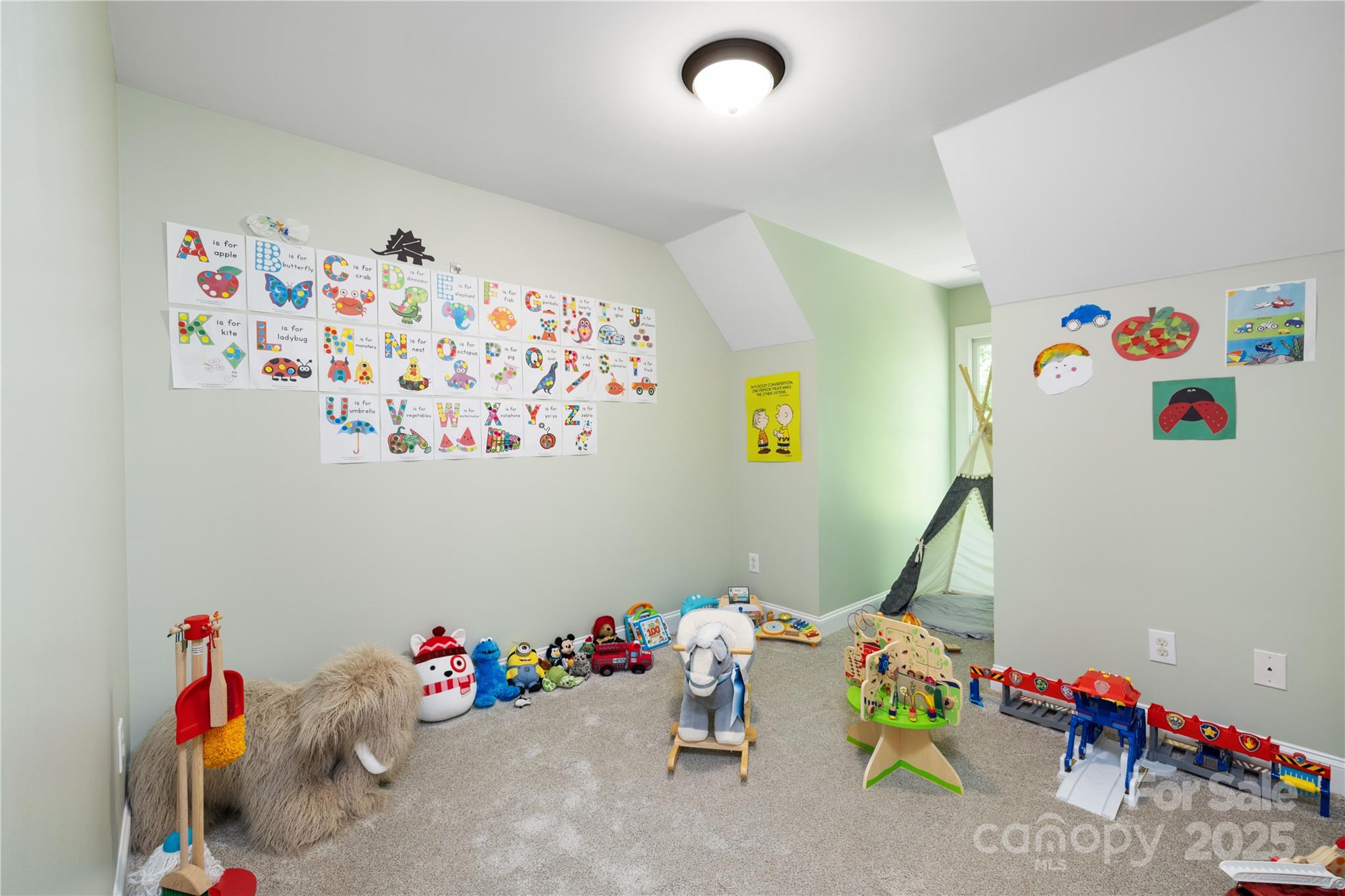 Walden Pond - Residential