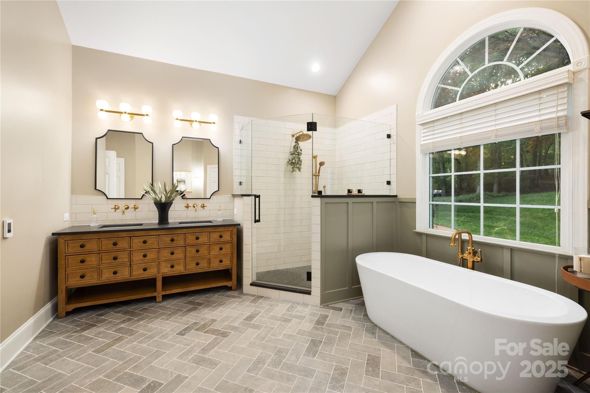 Walden Pond - Residential