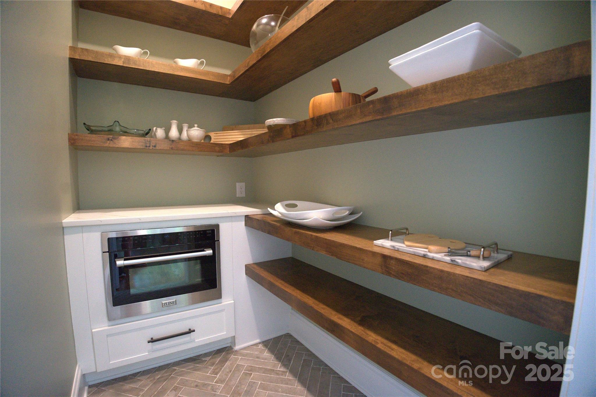 Walden Pond - Residential