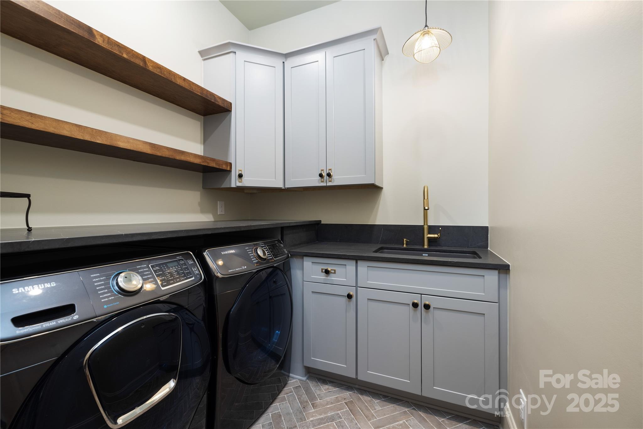 Walden Pond - Residential