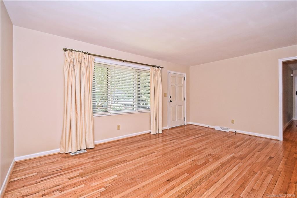 Pleasant Oaks - Residential