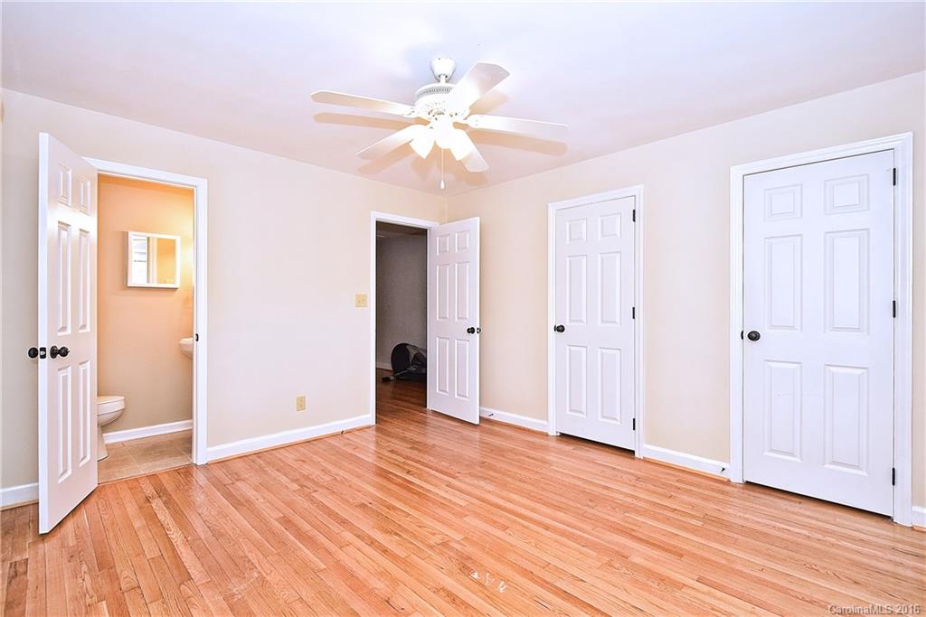 Pleasant Oaks - Residential