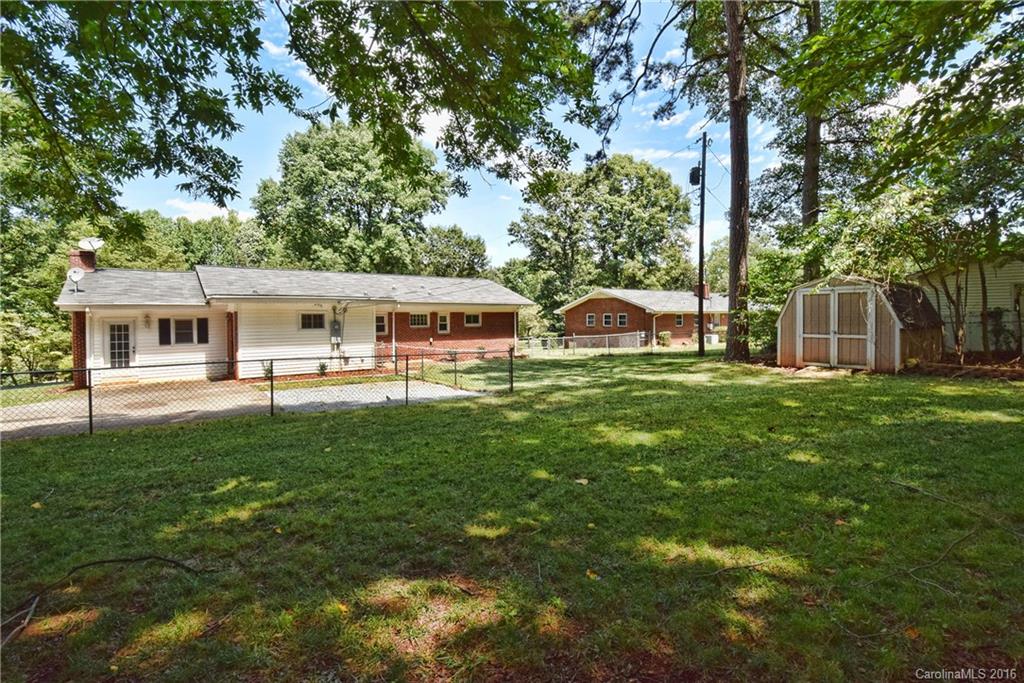 Pleasant Oaks - Residential