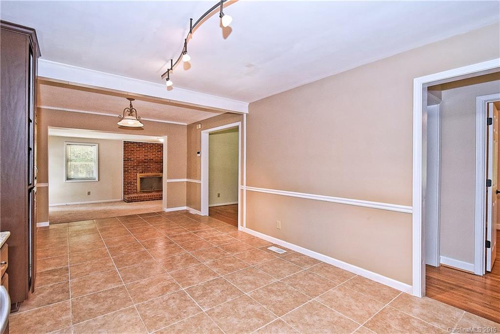 Pleasant Oaks - Residential