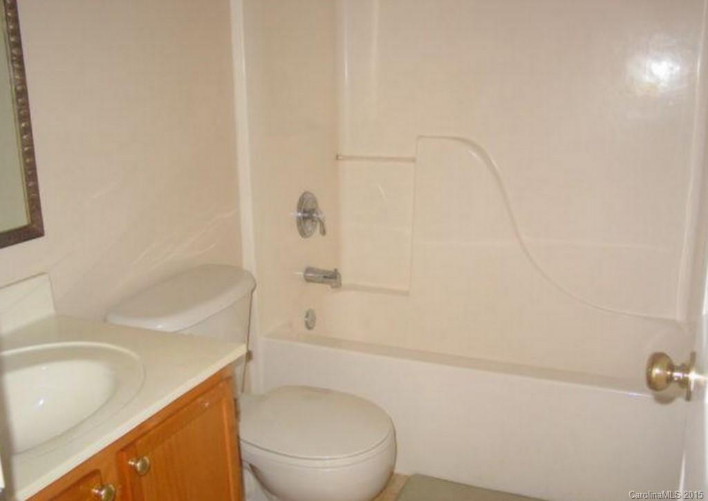 Glen Laurel - Residential Lease