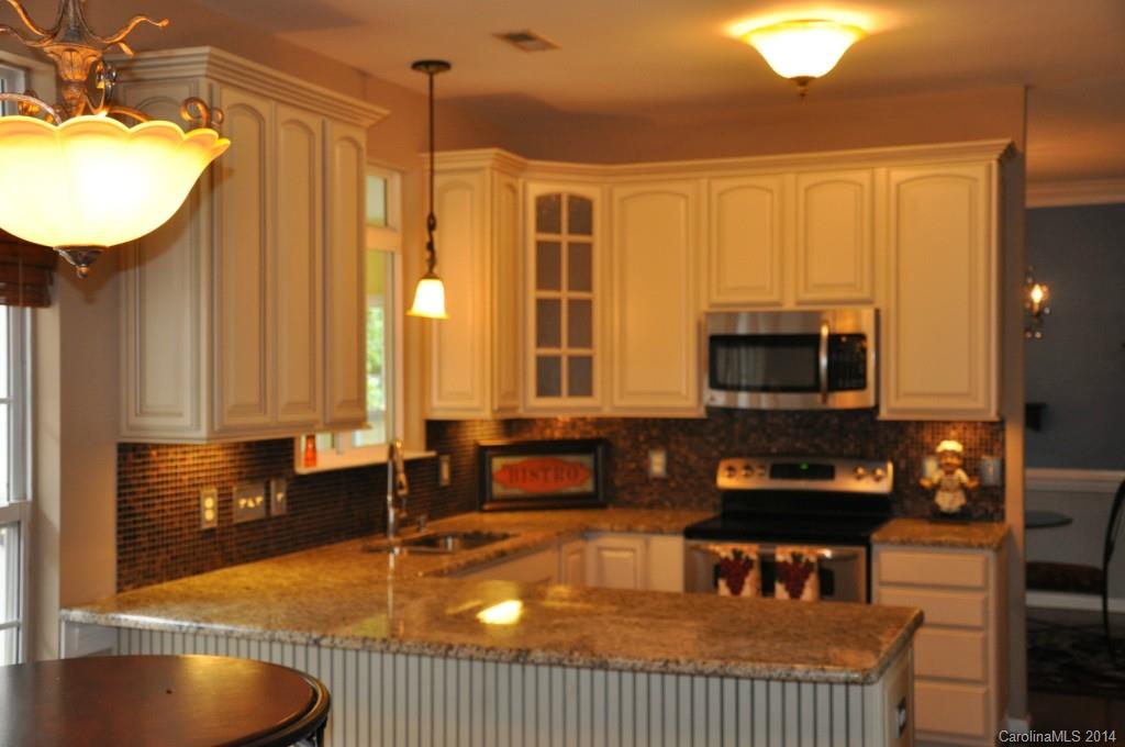 Wiltshire Manor - Residential
