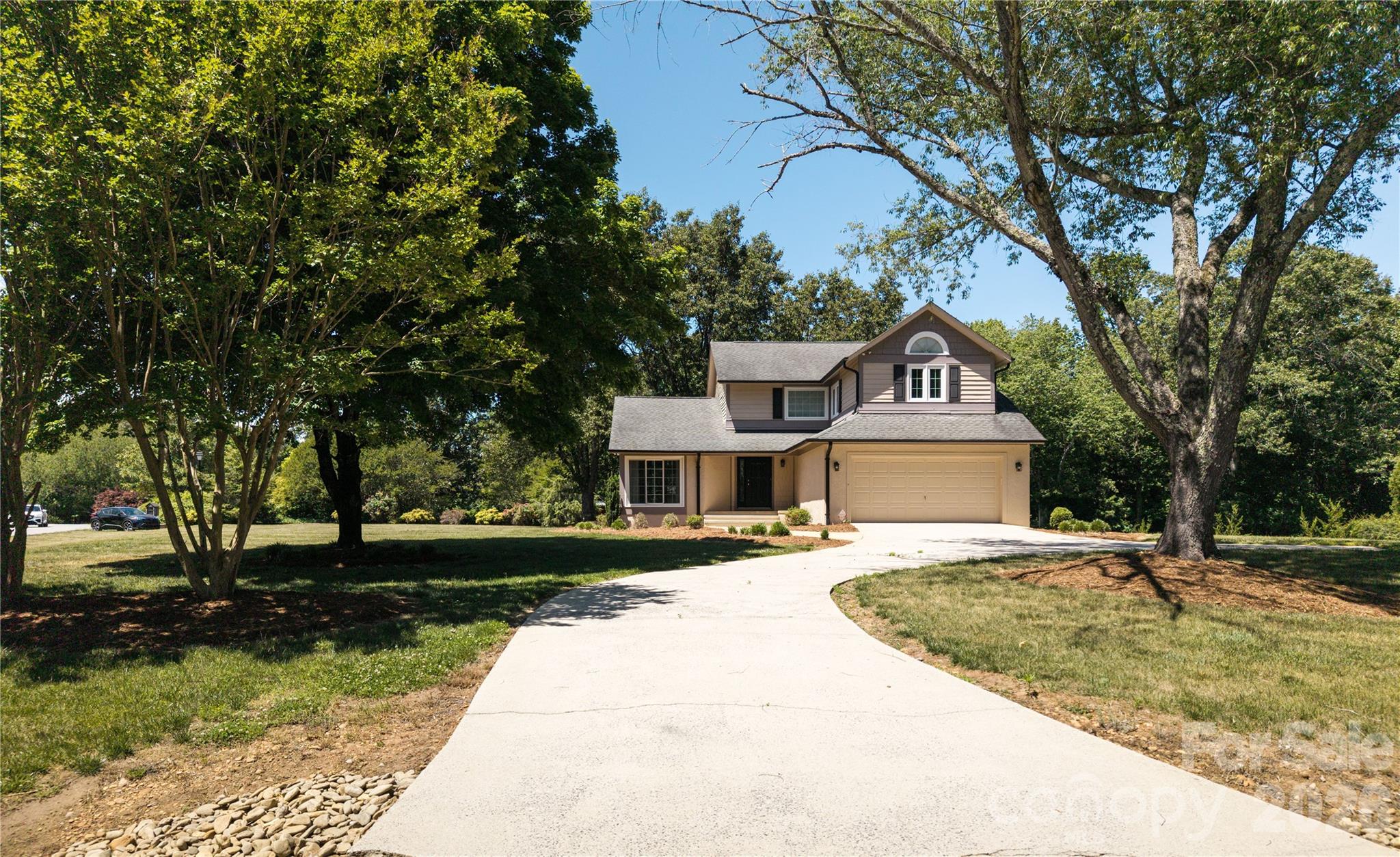 568 Wood Hollow Road