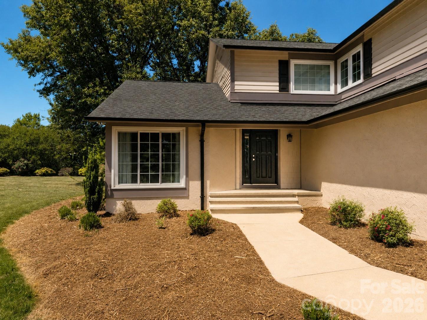 568 Wood Hollow Road