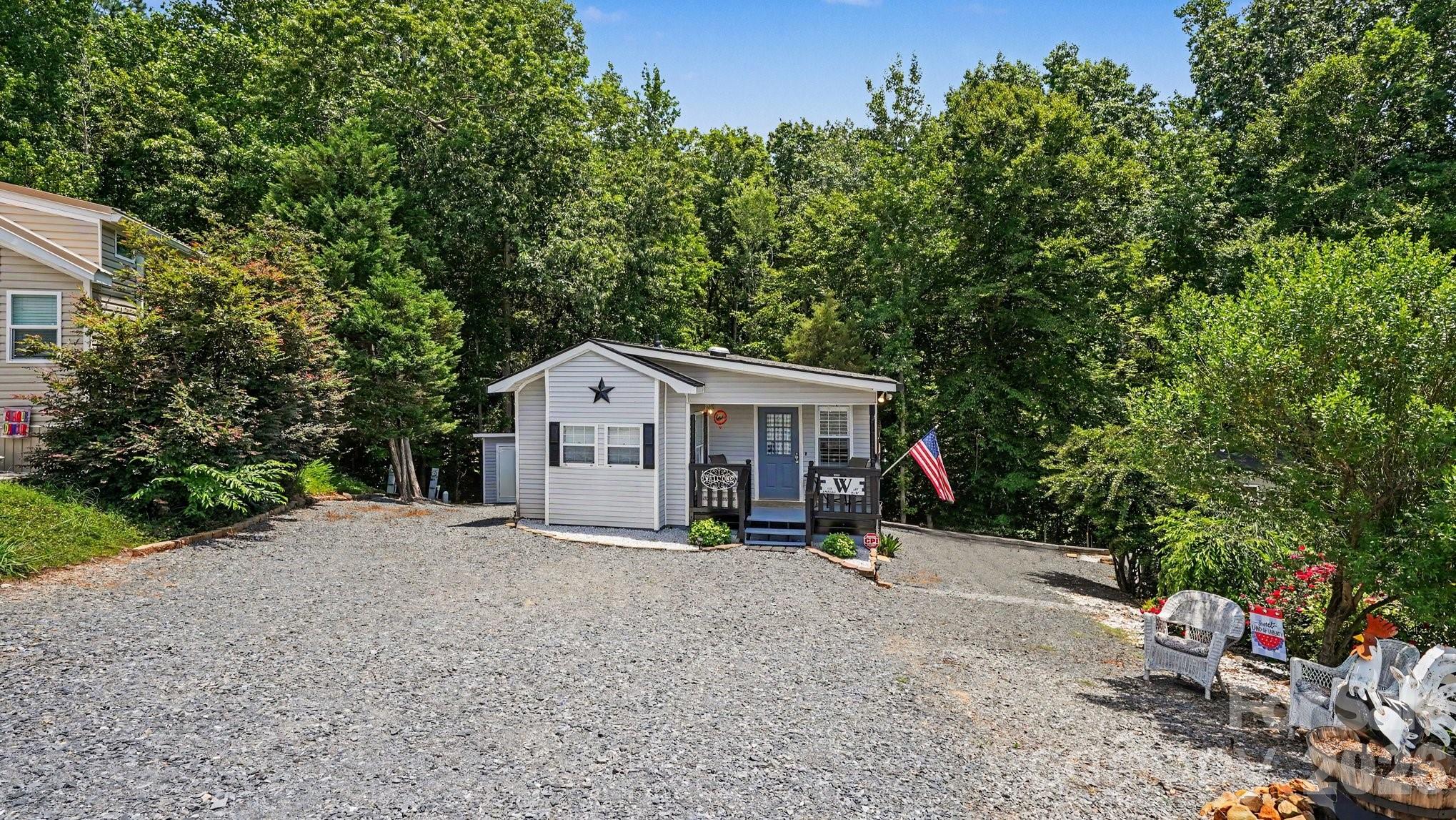 113 Lake View Drive